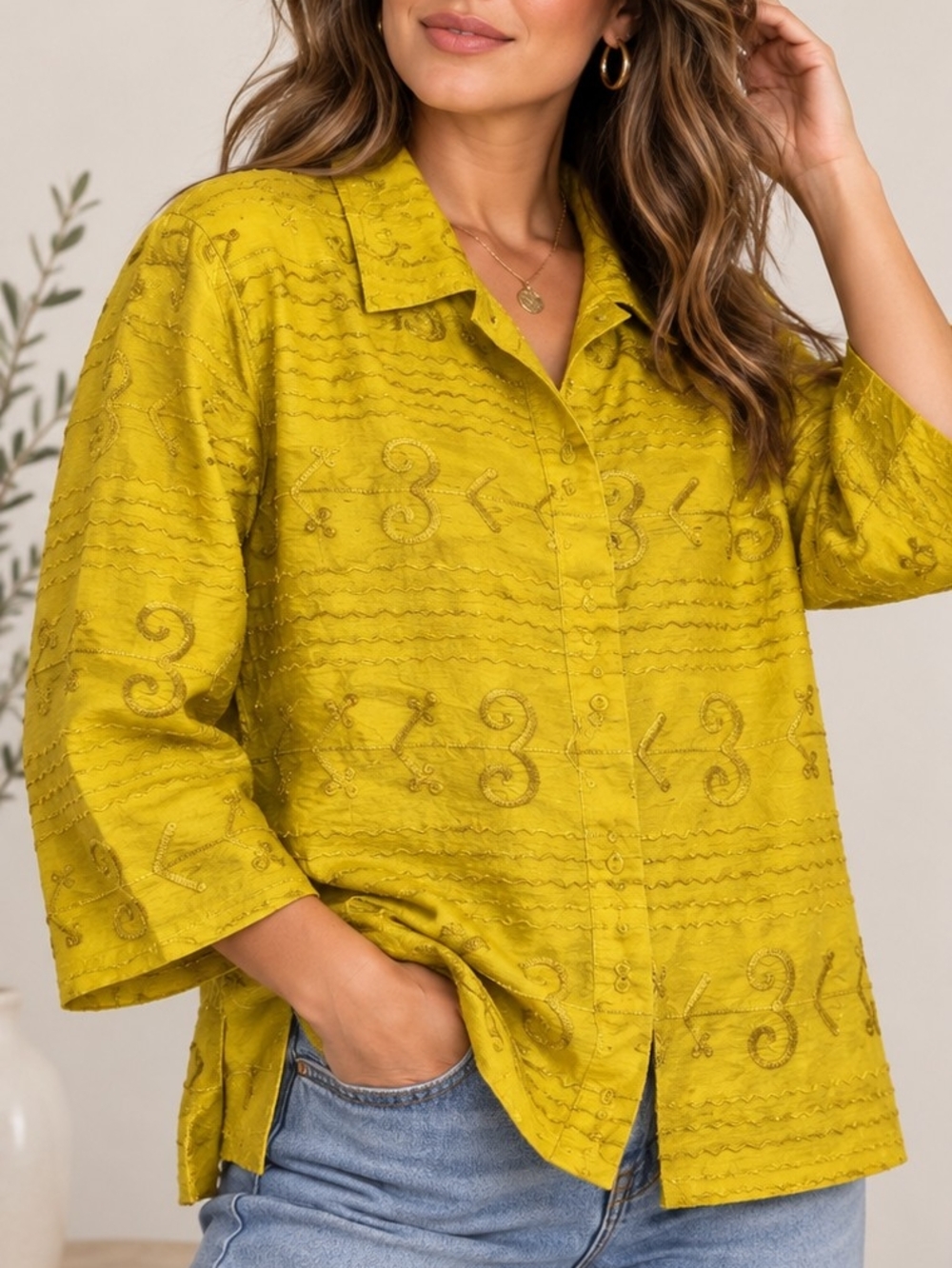 Vintage Chico's Olive Chartreuse Embroidered Button-Down Top